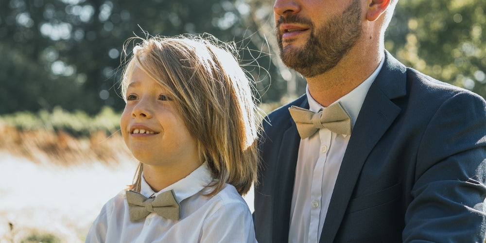 Nœud papillon en lin : comment le porter pour un look homme élégant en été ? Image