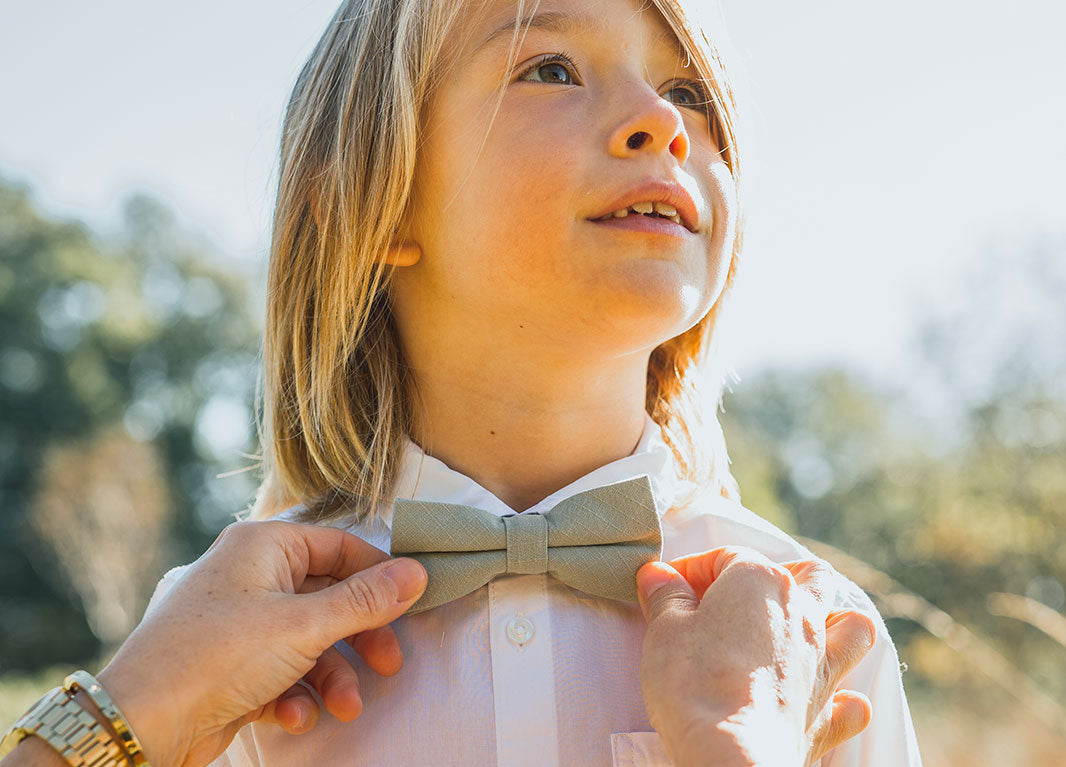 Choisir la Bonne Taille de Nœud Papillon pour Enfants et Bébés Image