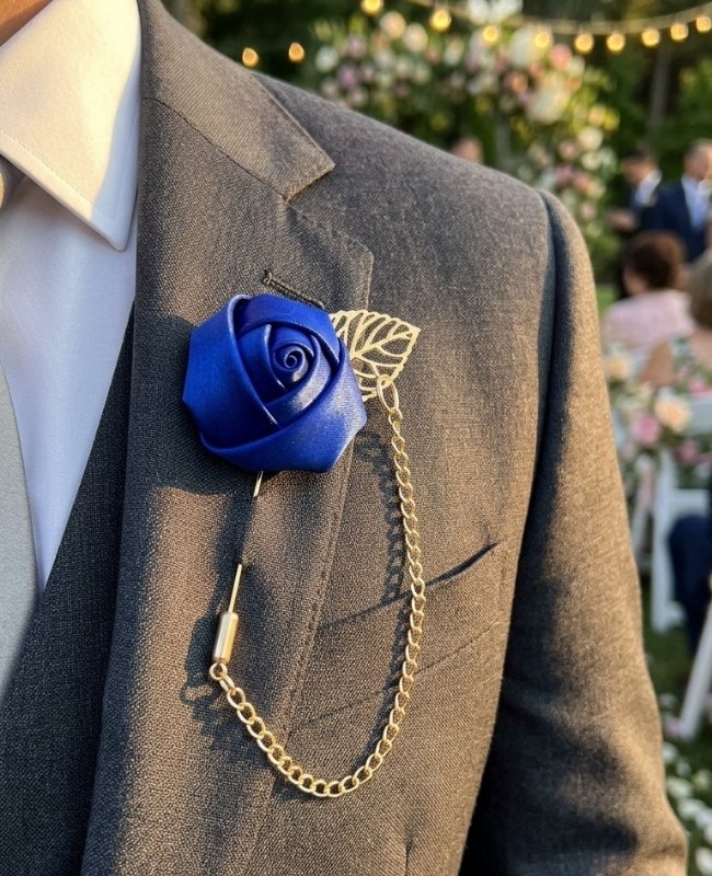 Boutonnière Fleur Bleu Homme «Alfred»